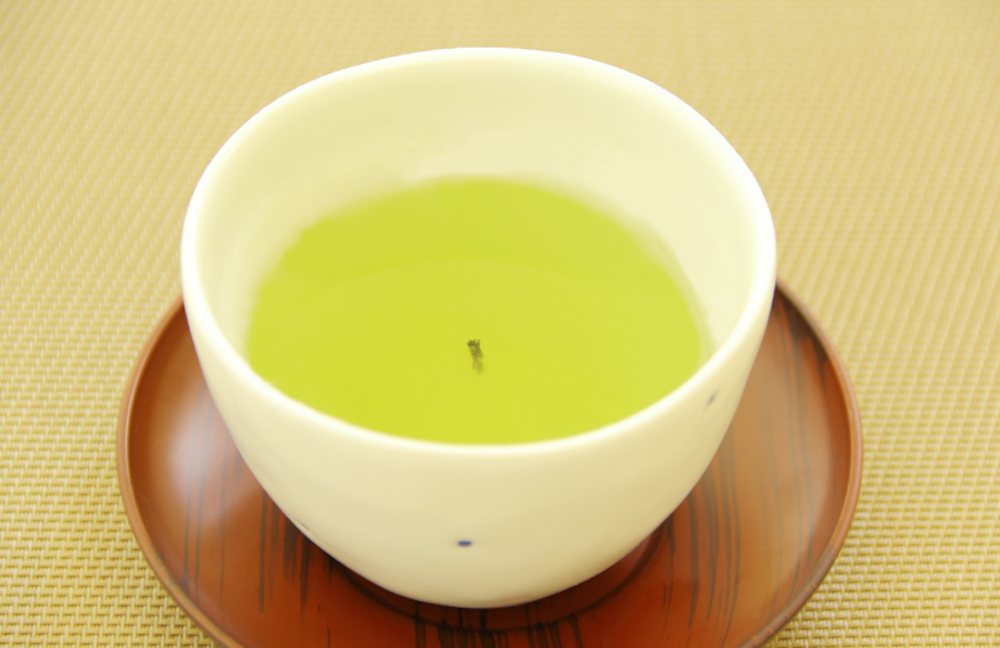 茎茶の茶柱の画像